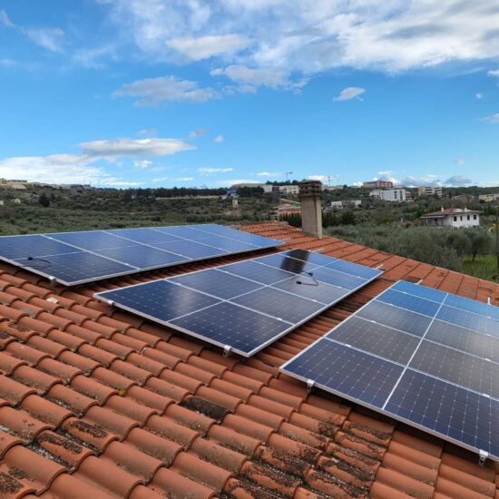 Installazione pannelli fotovoltaici in contrada guirro – Matera